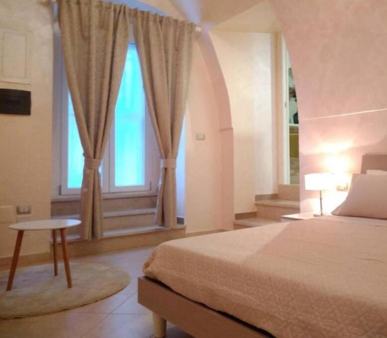 Villa Domus Elegans In Centro Manfredonia Exterior foto